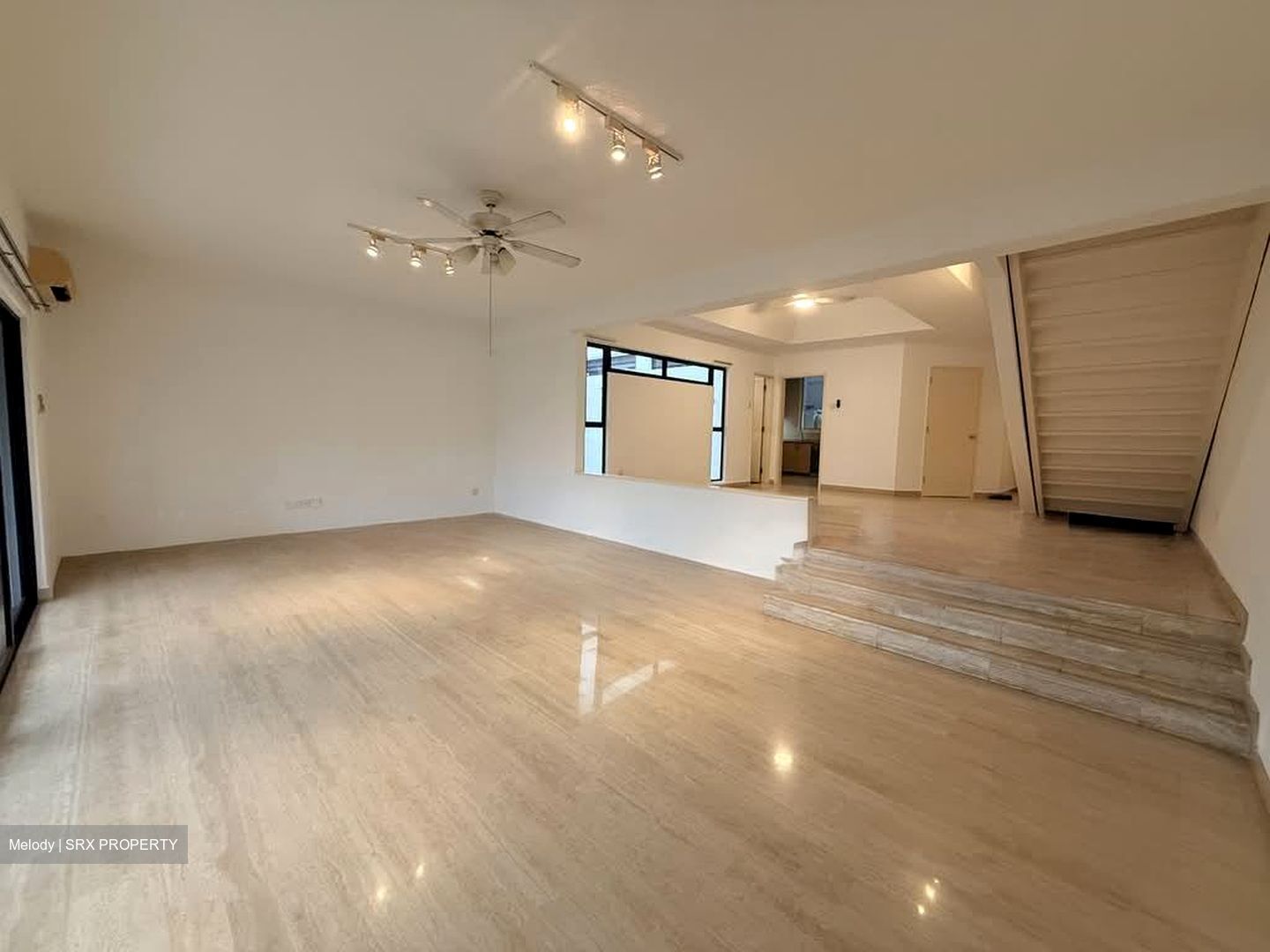 Villa Delle Rose (D10), Condominium #571596911